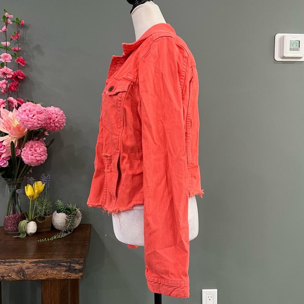 Madewell Distressed Jacket - Picture 5 of 14